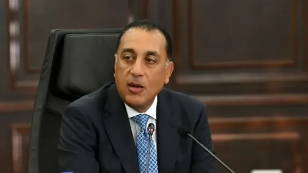 الحكومة تقرر مد زيادة الدعم النقدي على بطاقات التموين