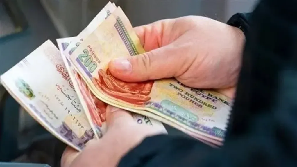 الحكومة تعلن تبكير رفع الحد الأدنى للأجور بما يواكب المتغيرات الاقتصادية الراهنة