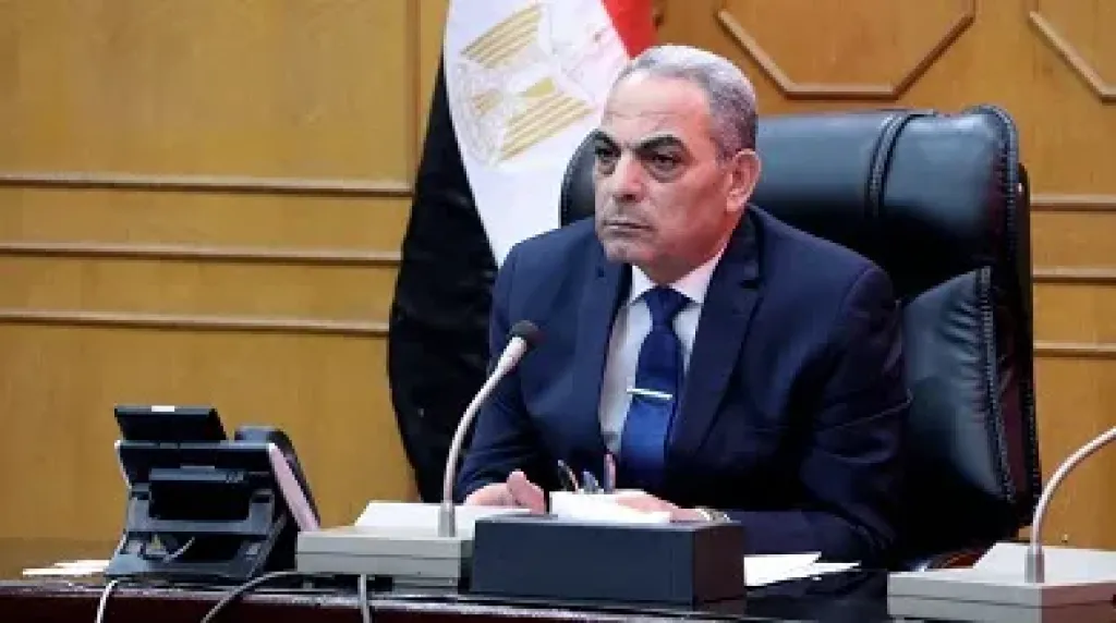 محافظ الإسماعيلية يعتمد تعريفة الركوب الجديدة