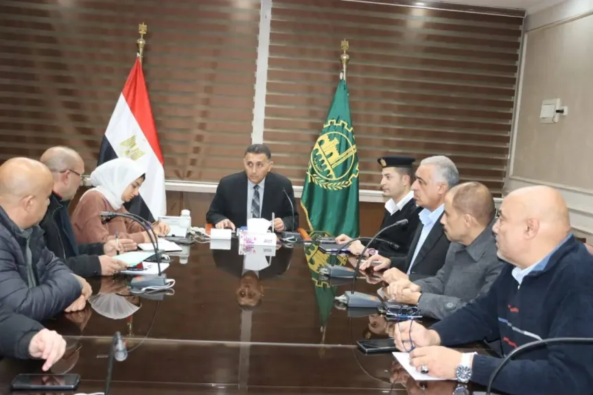 محافظ القليوبية يعتمد تعريفة الركوب الجديدة عقب تحريك أسعار الوقود