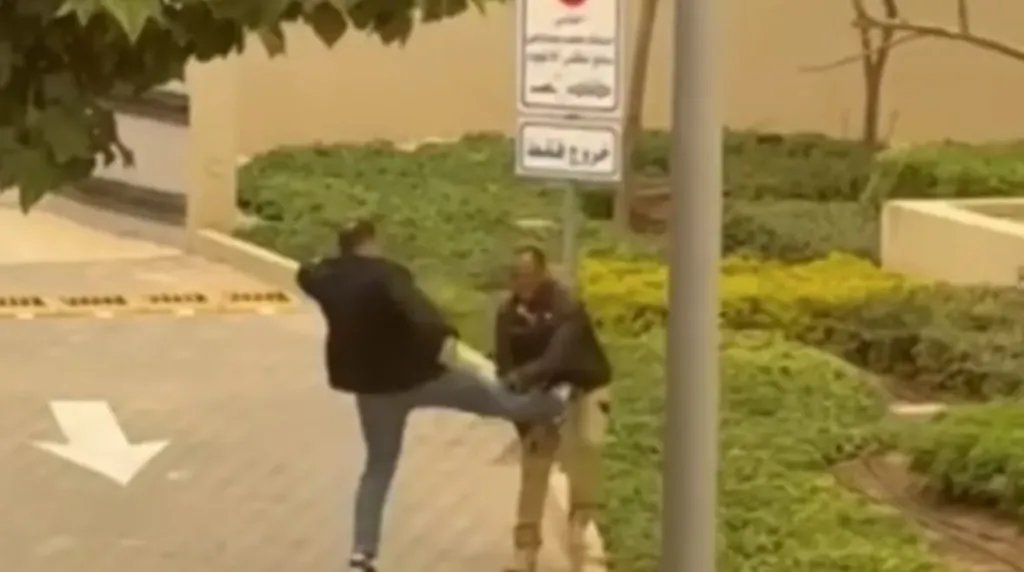 استكمال محاكمة المتهم بضرب فرد أمن كمبوند التجمع اليوم