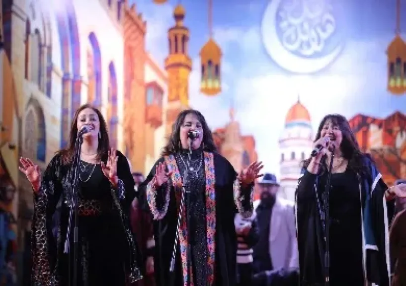 فرقة «أعز الناس» تحيي الليلة الحادية عشرة لـ «هل هلالك 10»