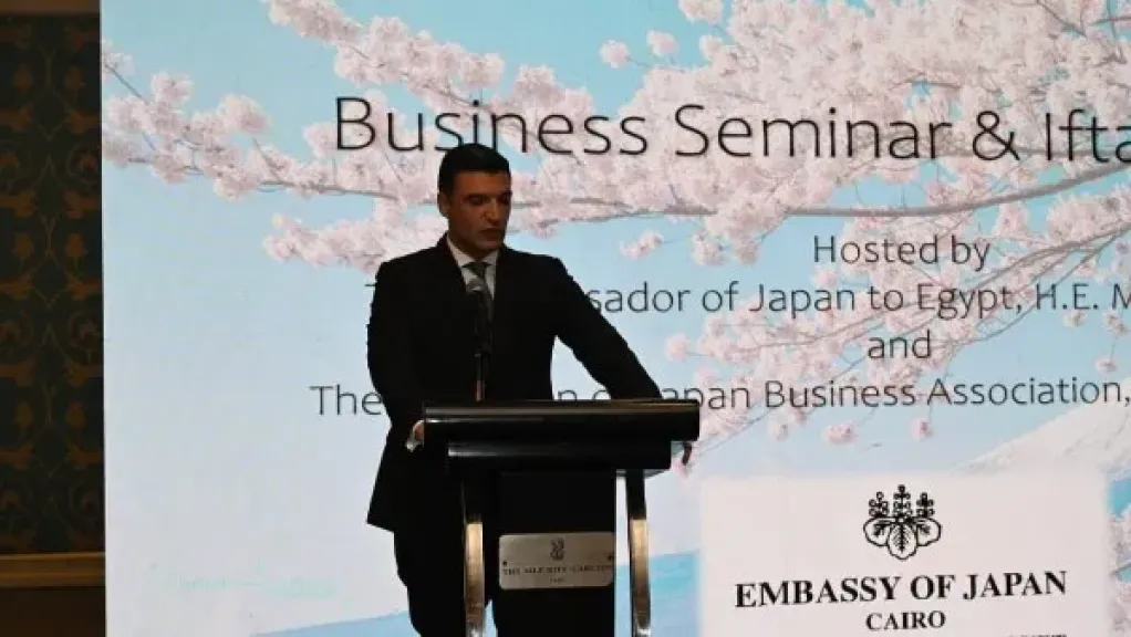 وزير الصناعة يدعو الشركات اليابانية لتعزيز استثماراتها في مصر