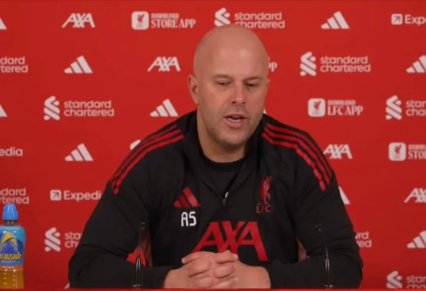 سلوت يحث لاعبي ليفربول على بذل أقصى جهد لهم حتى نهاية الموسم