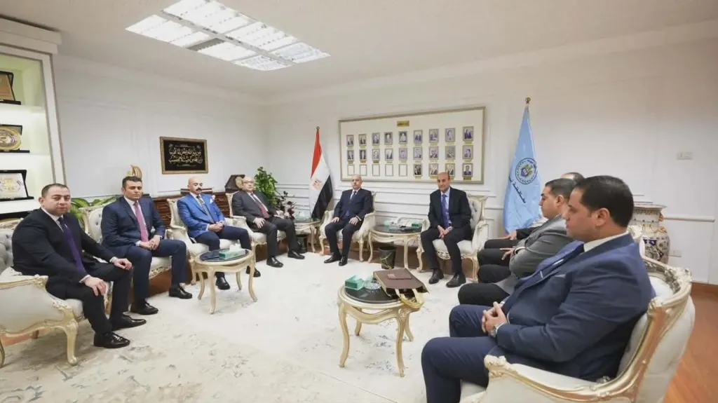 محافظ أسيوط يستقبل وفد نادي القضاة.. ويؤكد: التعاون بين مؤسسات الدولة أولوية لخدمة المواطنين