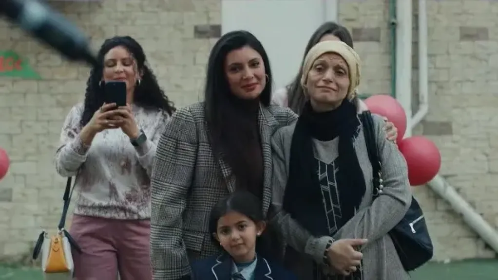 مسلسل أب ولكن.. بسمة داوود تحتفل مع نور بعيد الأم