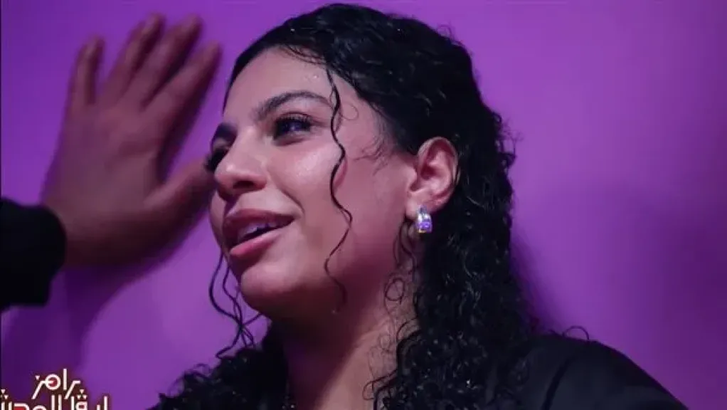 ”الدرب الأحمر” ينقذ دنيا سامي من رعب ”رامز ليفل الوحش”