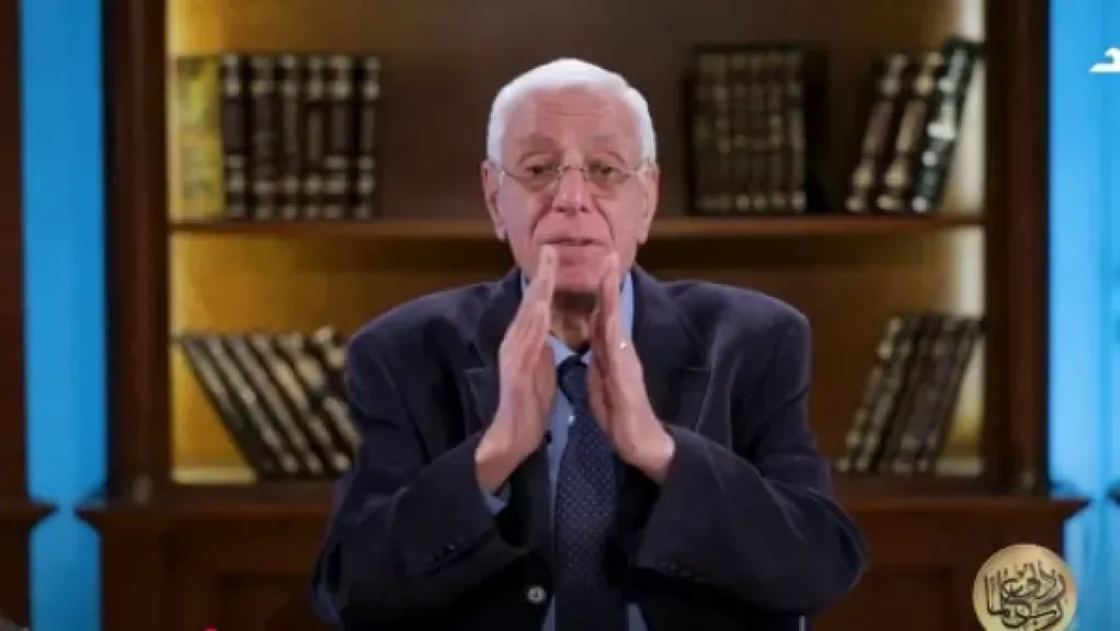 حسام موافي يكشف أعراض الغدة الدرقية يجهلها الكثيرون.. هل تسبب أوراما صامتة؟