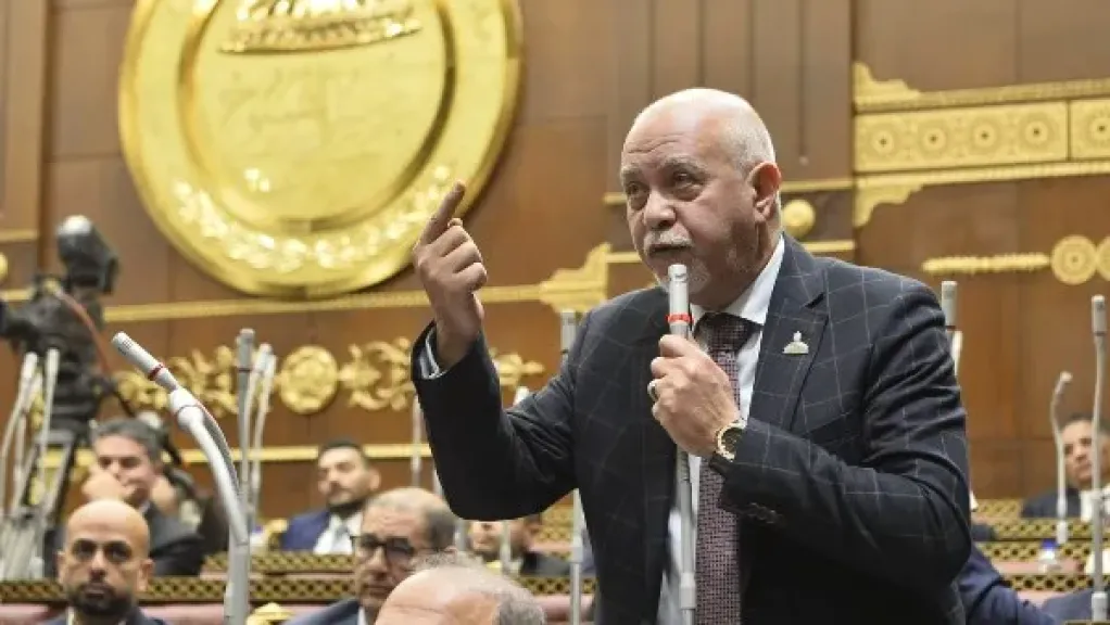 عضو بالشيوخ: استهداف منشآت الطاقة في الخليج تصعيد خطير يهدد استقرار المنطقة