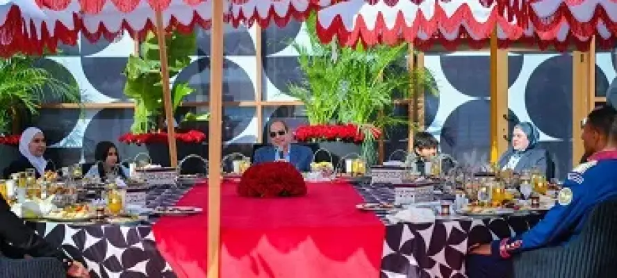 السيسي: في 2011 قلت الإخوان هيمسكوا مصر وبعدين هيمشوا لأن المصريين لا يقبلون الوصاية