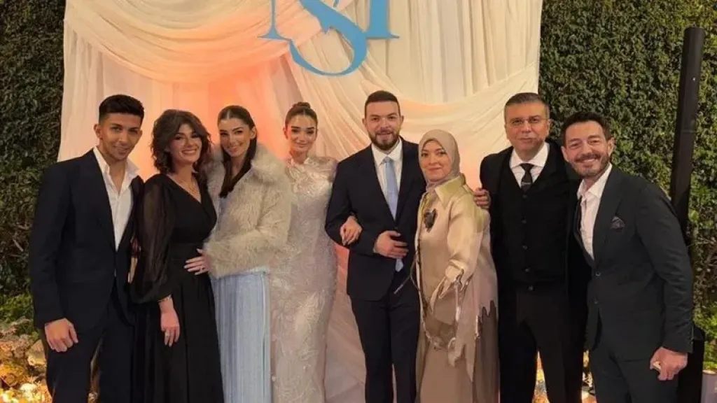 عمرو الليثي يعلن خطوبة نجله شريف على ملك أحمد زاهر