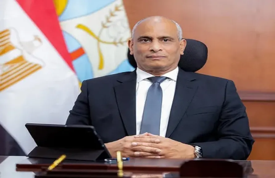 محافظ كفرالشيخ يتابع انتظام عمل المواقف خلال إجازة عيد الفطر