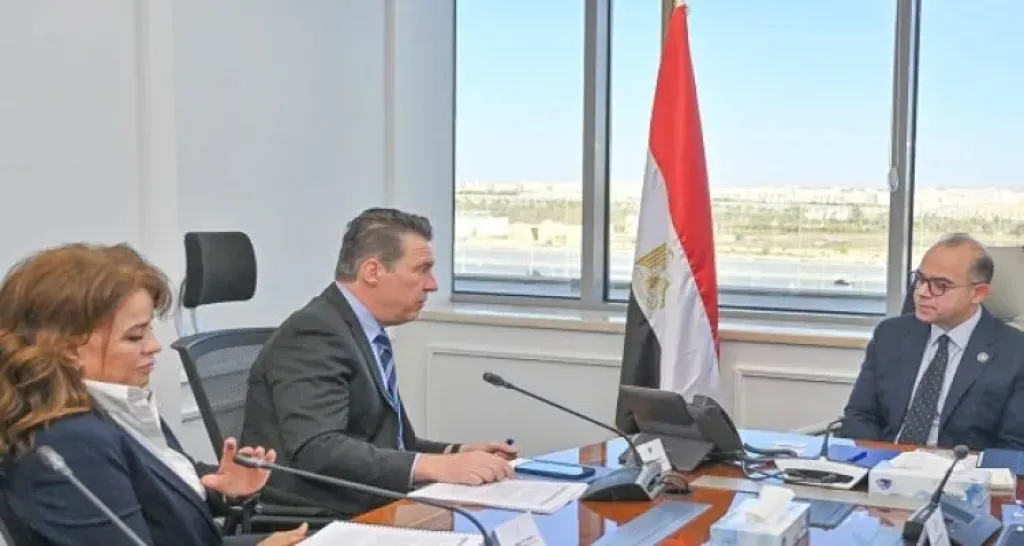 البنك الأوروبى لإعادة الإعمار والتنمية: الاقتصاد المصرى يتحرك باستقرار رغم الاضطرابات الإقليمية