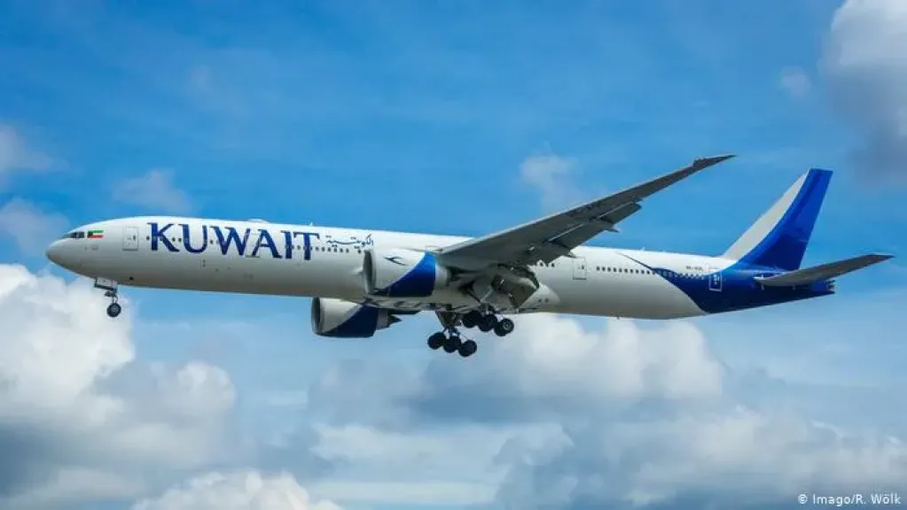 الكويت: إلزام شركات الطيران ومكاتب السفر برد كامل قيمة تذاكر السفر والحجوزات الملغاة بسبب الظروف الاستثنائية