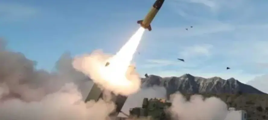 إعلام عبري: اعتراض صواريخ في الجليل الأعلى ومسيرة بالجليل الغربي بينما سقطت أخرى في مناطق مفتوحة