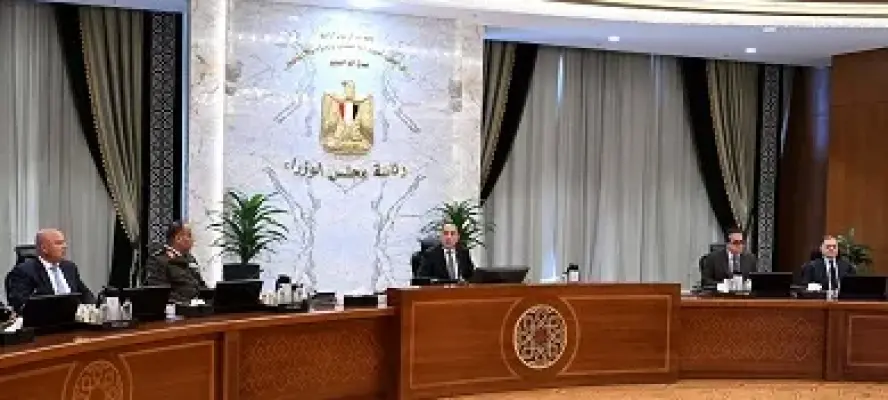 مدبولى: الحكومة تتابع تداعيات أحداث المنطقة للتحرك بما يحمى استقرار اقتصاد مصر