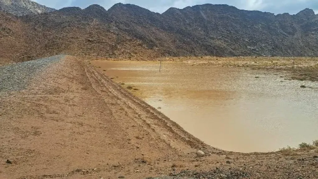 وزير الري يستعرض نتائج حصاد الأمطار: 500 ألف متر مكعب في يومين