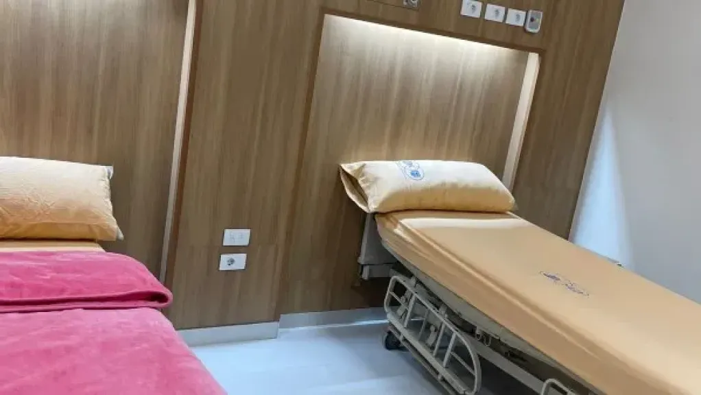 مساعد وزير الصحة يتفقد 4 مستشفيات جديدة ويوجه بتسريع دخولها الخدمة