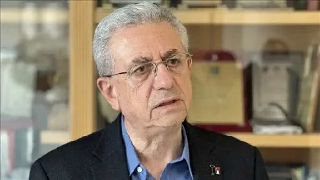 البرغوثي: إسرائيل تستغل الحرب بالمنطقة لتصعيد انتهاكاتها في فلسطين