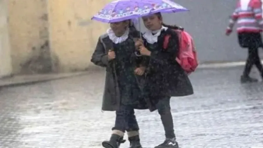 تعطيل الدراسة اليوم في مدارس الجيزة بسبب سوء الأحوال الجوية