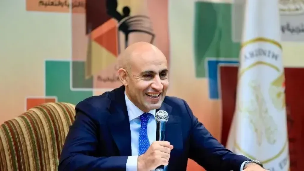 وزير التعليم: نسعى لتمكين الطلاب من التعامل مع أدوات الذكاء الاصطناعي