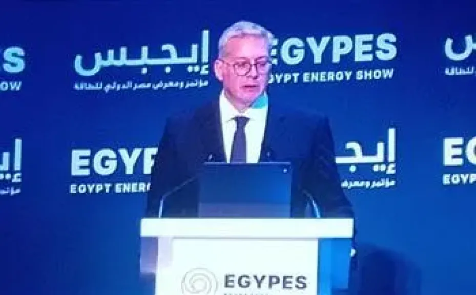 وزير البترول: استقدام سفن تغييز لضمان استقرار الإمدادات لكل قطاعات الدولة