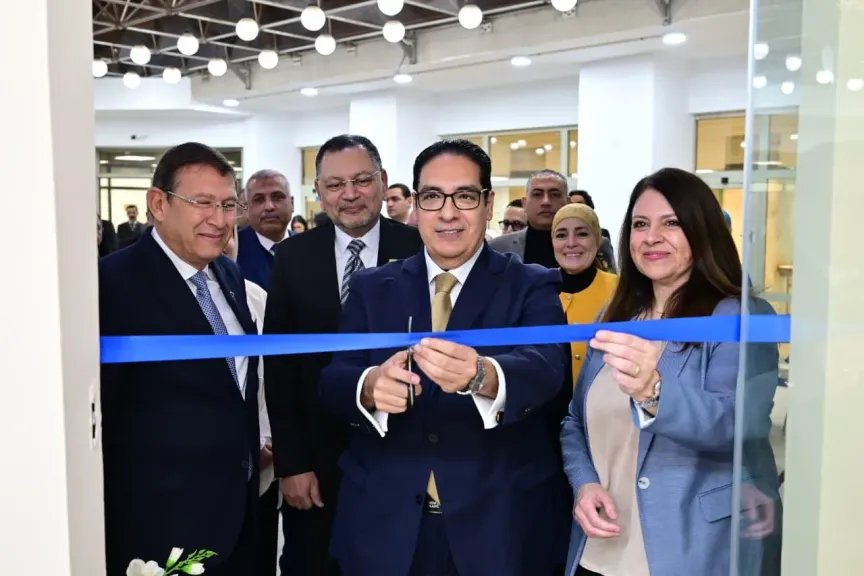 افتتاح معمل الرؤية الحاسوبية المدعوم بالذكاء الاصطناعى بكلية طب الأسنان جامعة القاهرة |صور