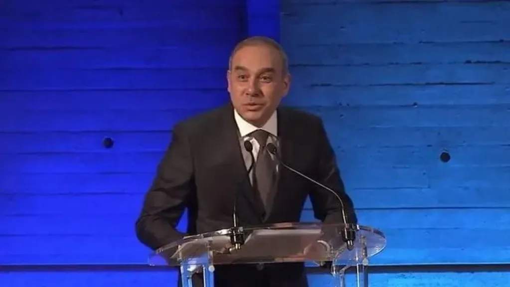 السفير علاء يوسف: خطة لتطوير الخطاب الإعلامي لمواجهة التحديات الإقليمية وخدمة المصالح الوطنية