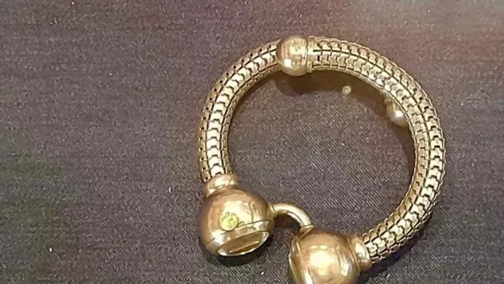 متحف المركبات الملكية يحتفي بالمرأة المصرية