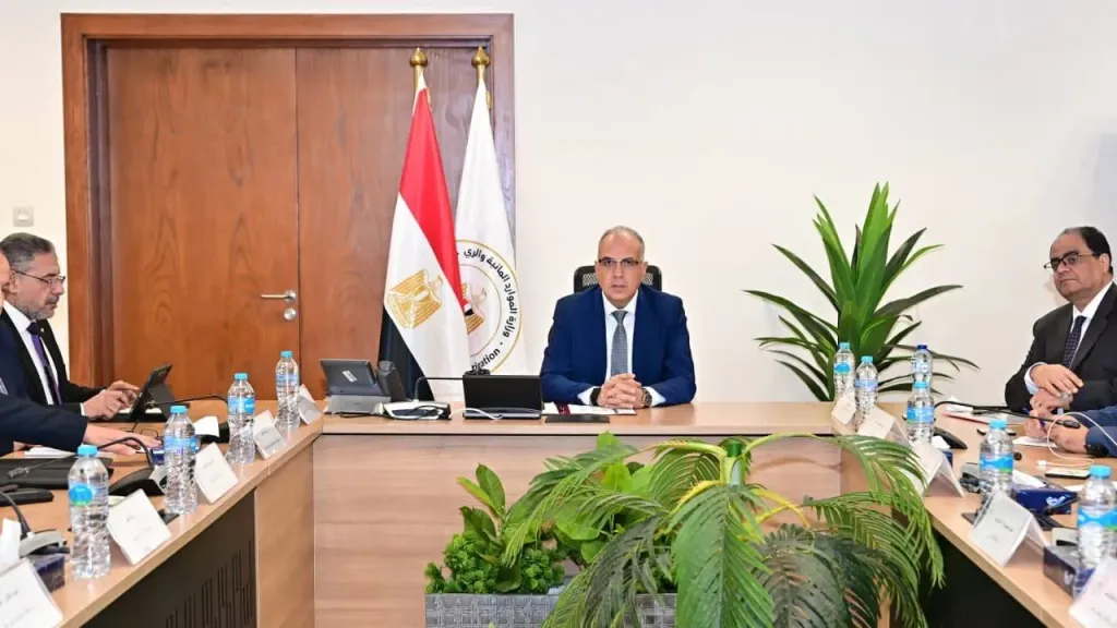 وزير الري: الاستمرار في إدارة الموقف المائي بصورة ديناميكية اعتمادًا على الرصد اللحظي في أعالي النيل