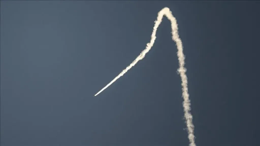 البحرين تعلن اندلاع حريق بشركة بتروكيماويات جراء اعتداء إيراني