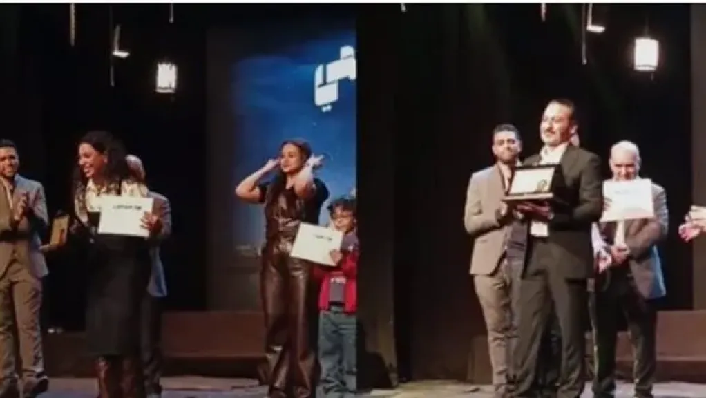 تكريم أحمد عزمي ودنيا سامي وعمر رزيق بمهرجان المسرح العالمي