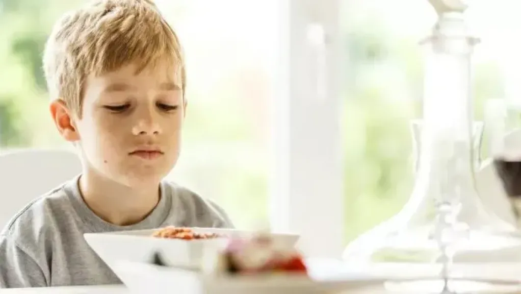 استشاري طب الأطفال يوضح الأمراض العضوية التي تؤثر على شهية الطفل