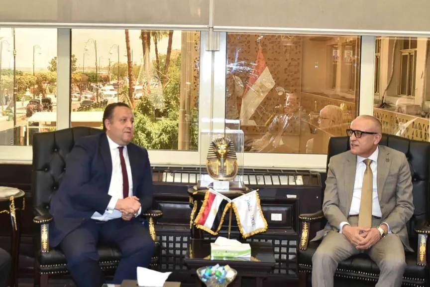 نقيب المهندسين يلتقي محافظ الأقصر لبحث التعاون وسبل دعم الخدمات المقدمة للأعضاء