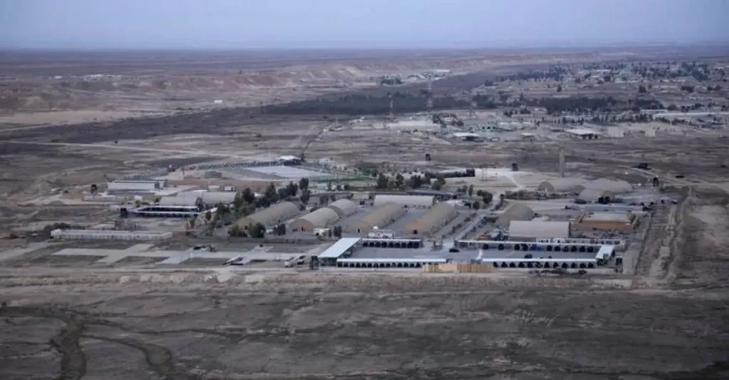 هجوم عنيف على قاعدة فكتوريا بالقرب من مطار بغداد