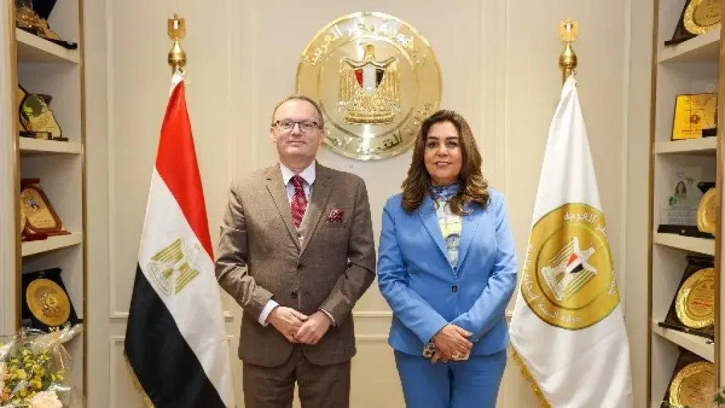 وزيرة التنمية المحلية تبحث مع سفير التشيك بالقاهرة مجالات التعاون المشترك
