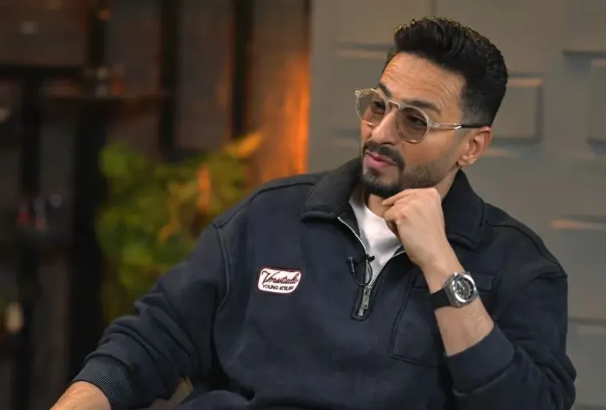 حمادة هلال يروي تفاصيل إصابة والده بشلل نصفي بعد جلطة في المخ