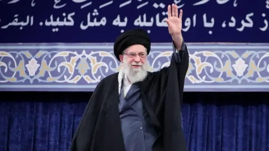 الذكرى الـ40 لاغتيال خامنئي.. الحرس الثوري: سنقتدي بفكر قائد الأمة