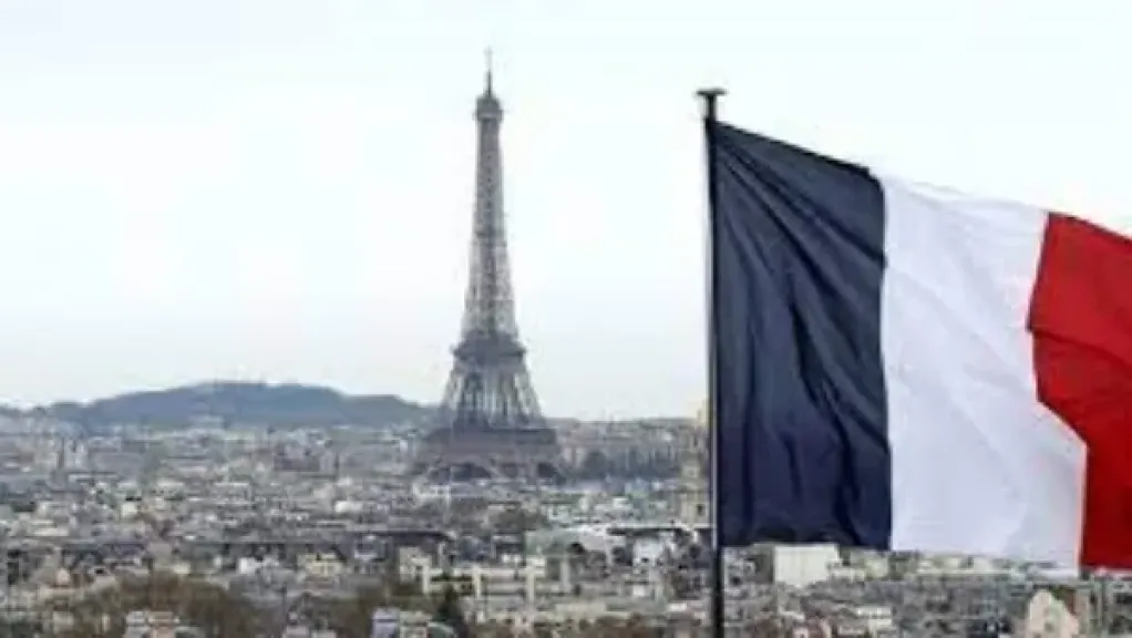 إسرائيل تستبعد فرنسا من المفاوضات المرتقبة مع لبنان لوقف إطلاق النار