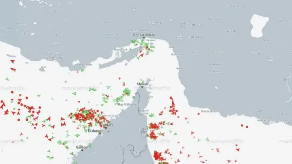 كارثة في مضيق هرمز.. إيران تفقد السيطرة على الألغام البحرية