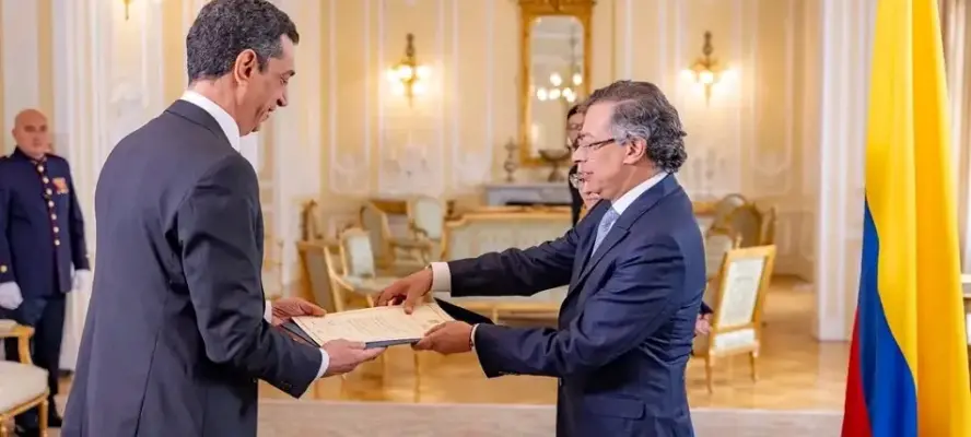 سفير مصر لدى كولومبيا يقدم أوراق اعتماده لرئيس الجمهورية | صور