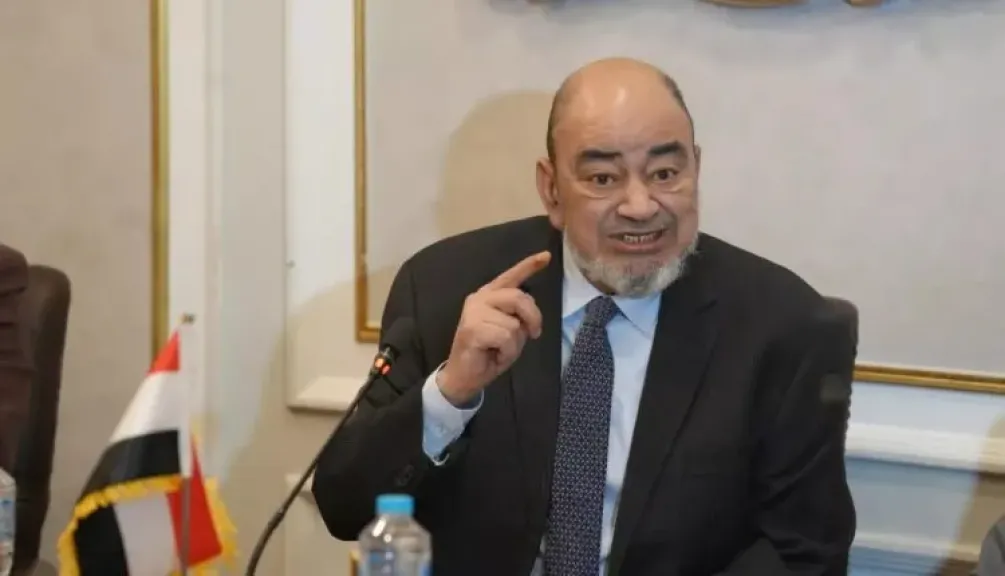 الشعبة العامة للمستلزمات الطبية تجتمع مع نائب رئيس الشراء الموحد الإثنين المقبل لمناقشة ملف التوريدات