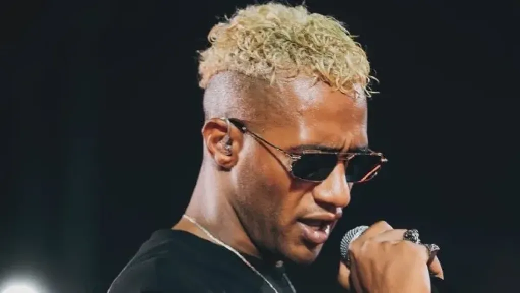 محمد رمضان يعلن عن أغنية رومانسية جديدة ويكشف موعد طرحها