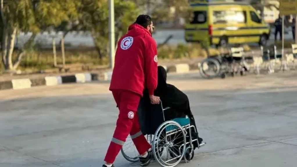 وصول دفعة جديدة من العائدين لقطاع غزة إلى معبر رفح البرى