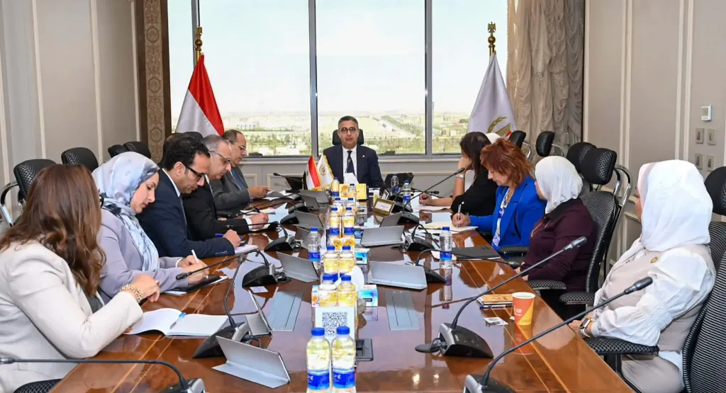 وزير التموين يبحث مع برنامج الأغذية العالمي تعزيز التعاون في الأمن الغذائي والتحول الرقمي