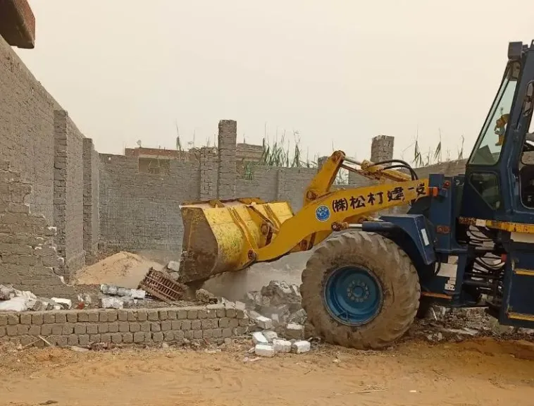 محافظ الدقهلية: متابعة مستمرة للتصدي لمخالفات البناء والتنسيق مع الأمن لتنفيذ الإزالات