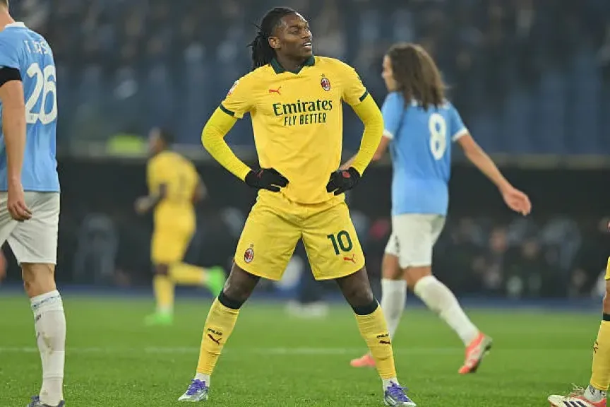 رافاييل لياو يعيد فتح باب انتقاله إلى برشلونة