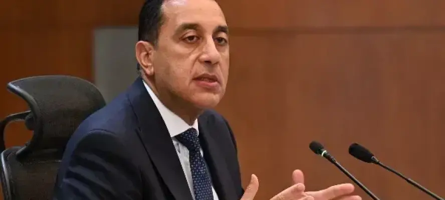 رئيس الوزراء يتابع خطة تدبير الاحتياجات المالية اللازمة لتوفير المزيد من احتياطيات الوقود قبل حلول موسم الصيف