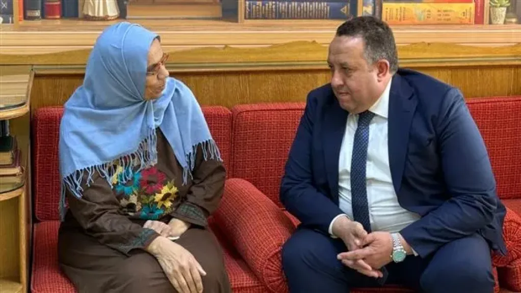 نقيب المهندسين يزور ليلى إبراهيم مهندسة هيئة الطاقة الذرية