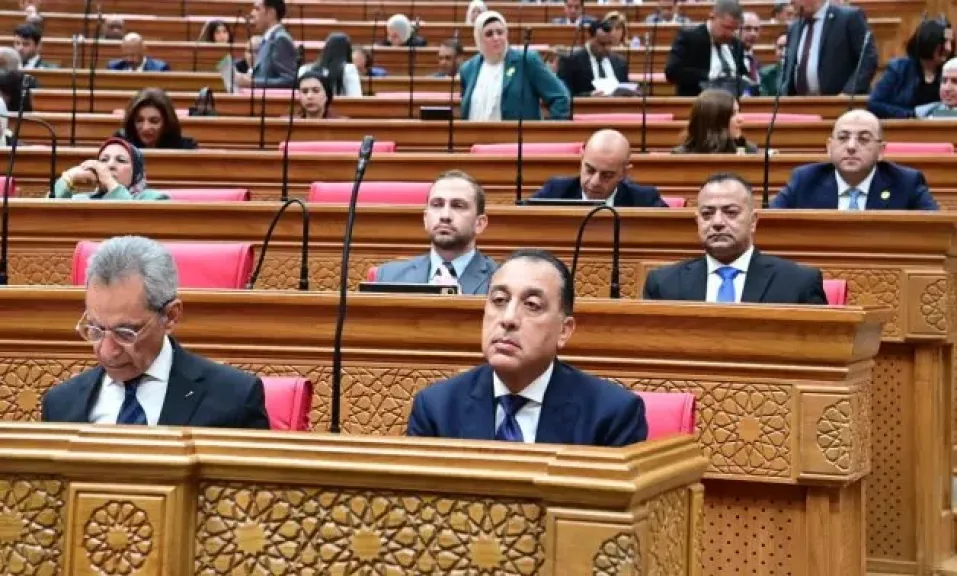 مصطفى مدبولي: تأمين السلع الاستراتيجية خلال فترة أزمة الحرب الحالية بالمنطقة ودعم الفئات الأكثر احتياجا